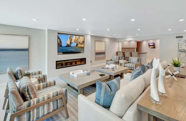 3951 Gulf Shore Boulevard North photos photos