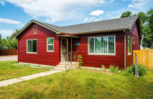 1705 Martin Ave - 1705 Martin Avenue, Sheridan, WY 82801
