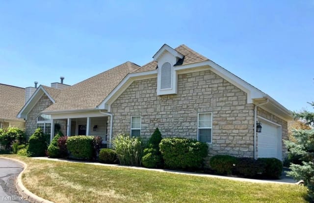 5187 Vinings Bnd - 5187 Vinings Bend, Hilliard, OH 43016