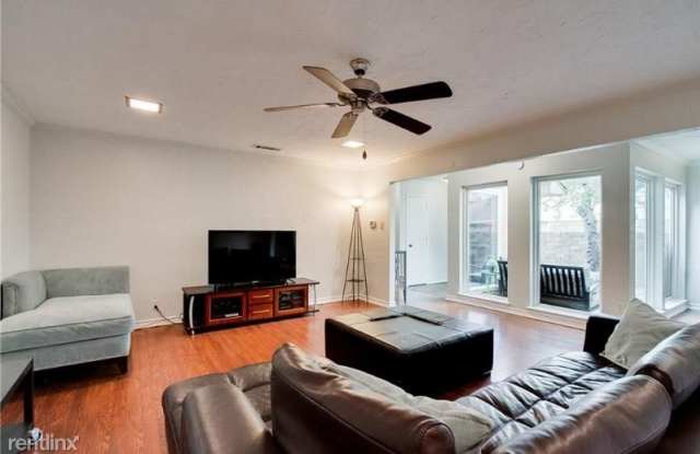 808 Saint Paul Court Gallery 2