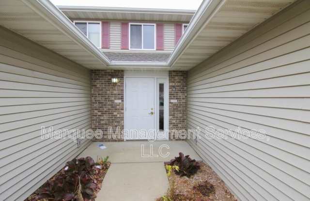 113 W. Windsor - 113 West Windsor Avenue, Cottage Grove, WI 53527