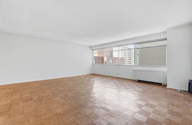Sun-Filled 1BR/1.5BA with Garage Parking in The Willoughby! photos photos