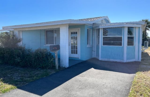 20 Poinsettia Dr - 20 Poinsettia Drive, Ormond-by-the-Sea, FL 32176