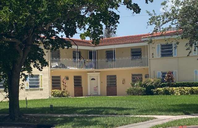 107 Calabria Avenue Gallery 1
