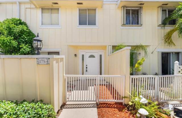 6175 Riverwalk Ln photos photos