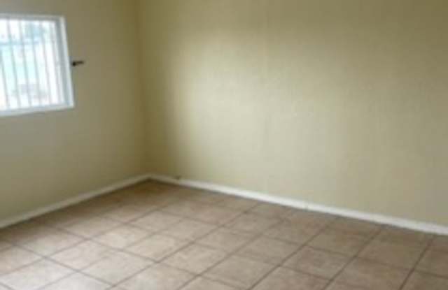 75th Street, Los Angeles CA 90001 - 1320 East 75th Street, Florence-Graham, CA 90001