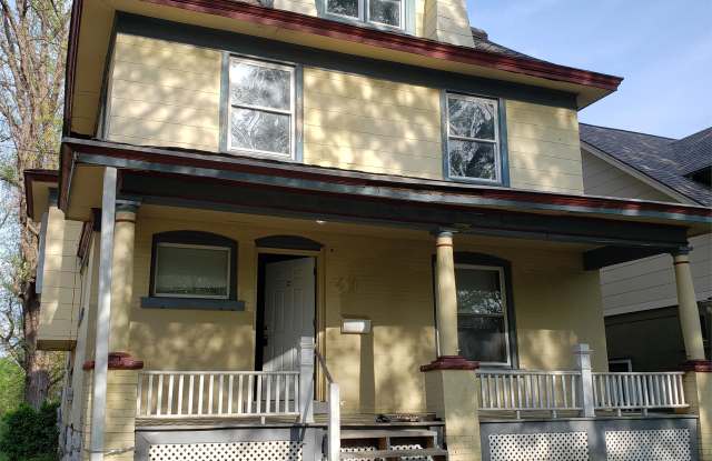 411 Askew Avenue - 411 Askew Avenue, Kansas City, MO 64124