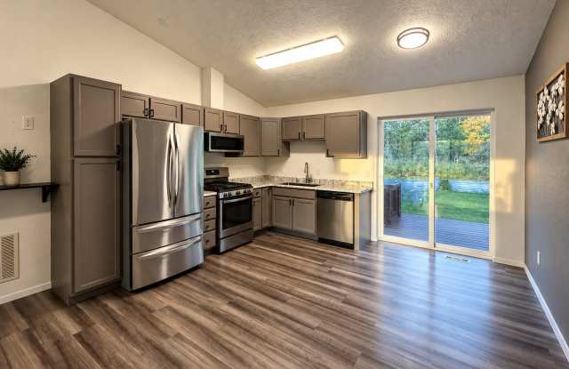 LONG TERM RENTAL Gallery 3