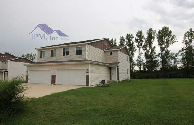 300 5th Ave W photos photos
