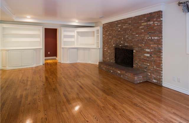4139 Meadow Lark Drive Gallery 4