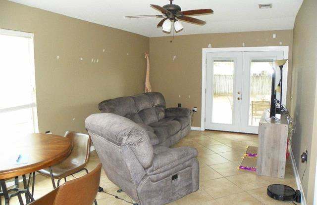 4032 Glenway Dr Gallery 2