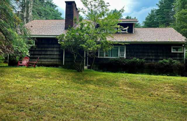 90 Hillside Road - 90 Hillside Road, Sullivan County, NY 12719