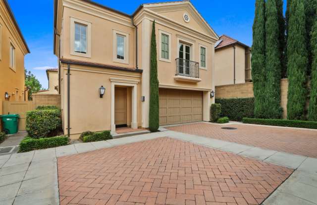 Cypress Village Executive Home Gallery 1