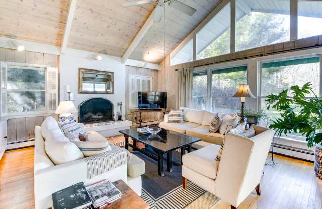 143 Montauk Highway Gallery 3