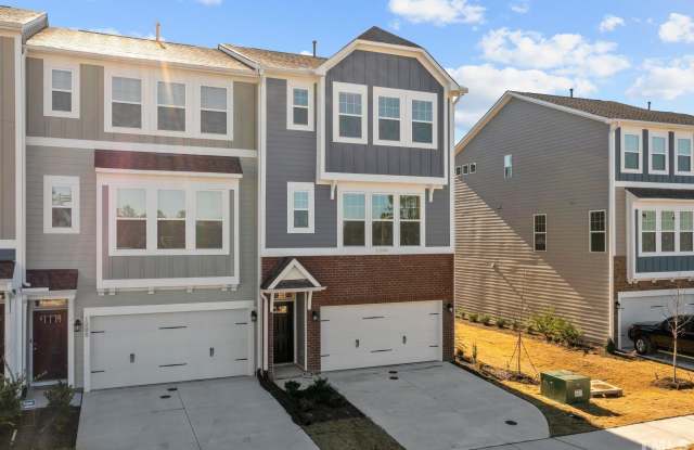 1206 Commack Drive Gallery 3