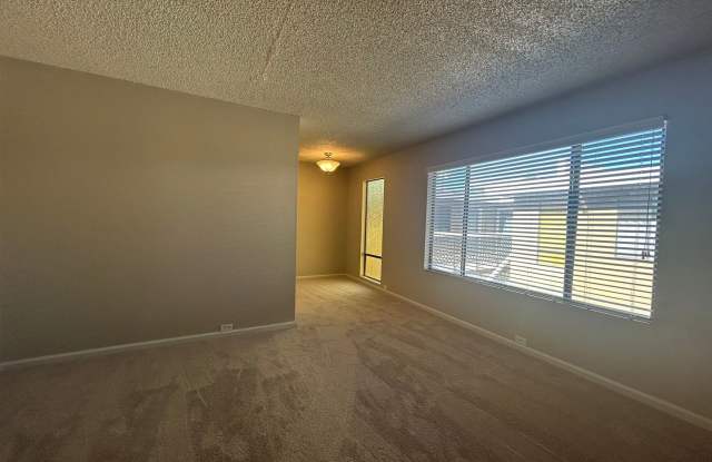 Near Everything, All Amenities! 1616 Q Street, Camellia Court Apartments photos photos
