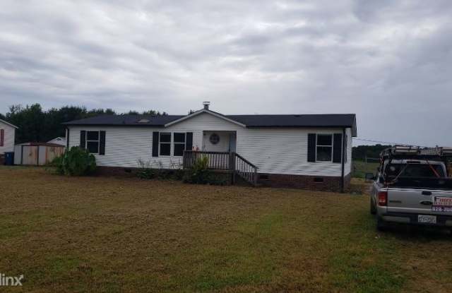 1124 Eulalia Ln - 1124 Eulalia Lane, Catawba County, NC 28609