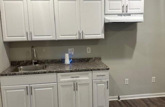 1606 E. 25th St. photos photos