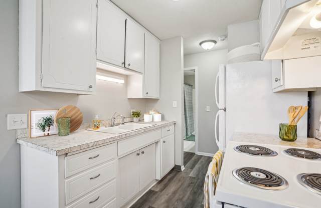 Bellaire Estates photos photos