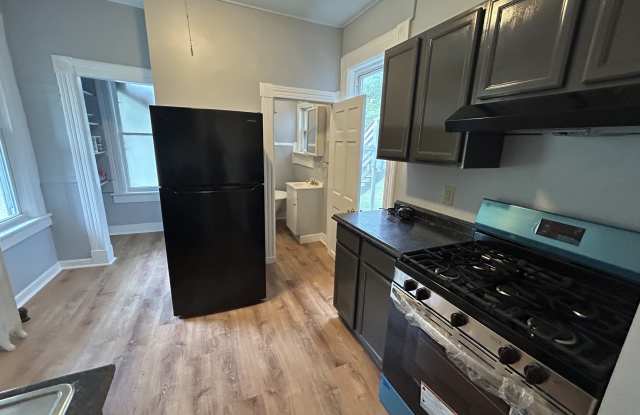 35 Kent Avenue photos photos