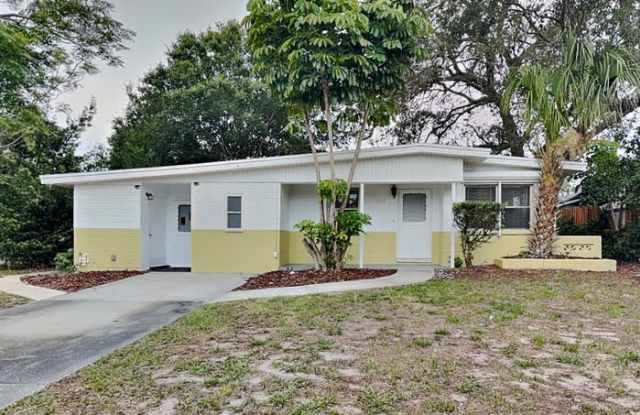 1305 Barry Street - 1305 Barry Street, Clearwater, FL 33756
