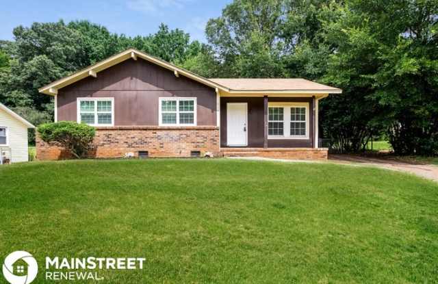 614 Fawnbrook Lane - 614 Fawnbrook Lane, Charlotte, NC 28217