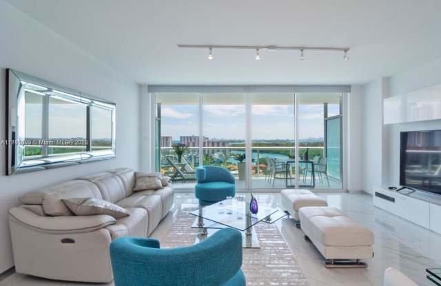 400 Sunny Isles Boulevard photos photos