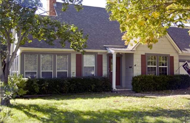 1016 Puryear Drive photos photos