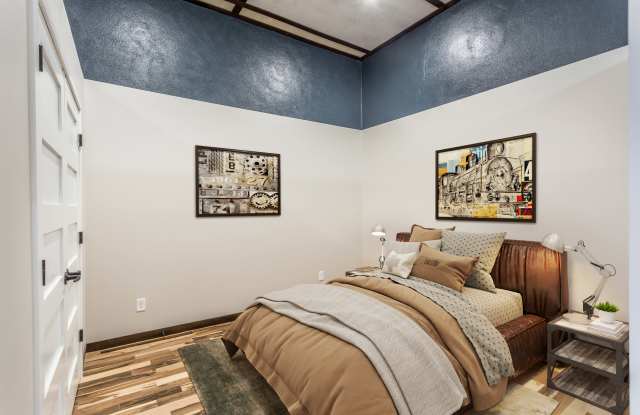 6 South Broadway Gallery 3