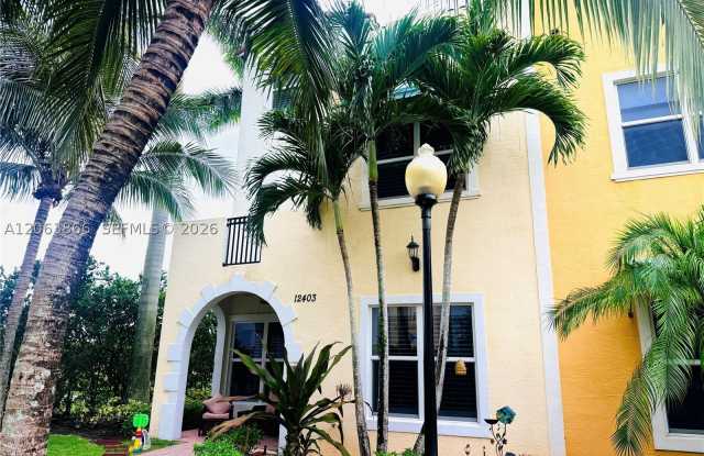 12403 NW 18th Ct Gallery 2