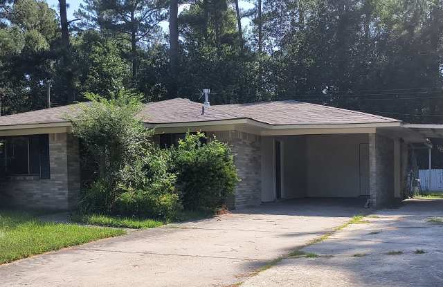 2301 Starlite Drive - 2301 Starlite Drive, Pine Bluff, AR 71603