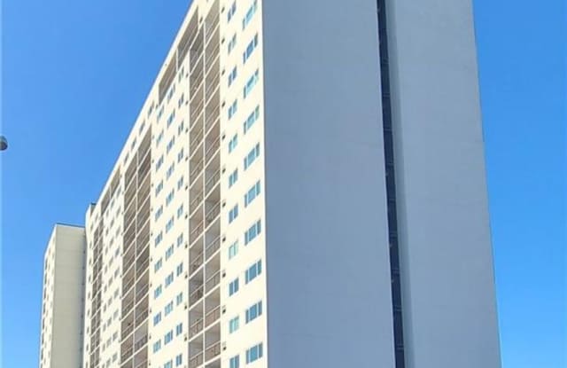 CAPE HENRY TOWERS CONDO Gallery 3