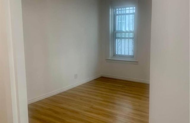 159 E 93rd Street Gallery 3