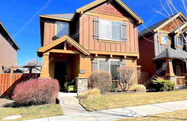 3-BR Craftsman Home in SE Bend photos photos