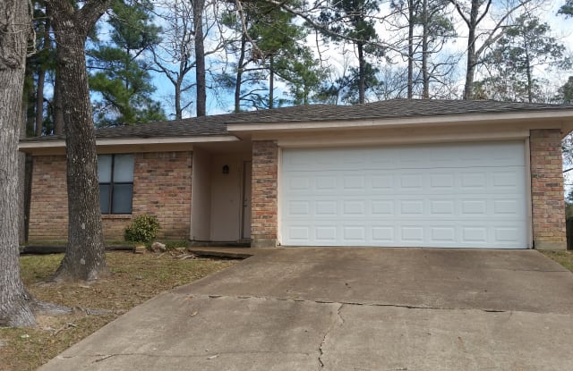 2013 Champions Dr photos photos