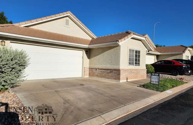 Three Bedroom - 2930 East 450 North, St. George, UT 84790