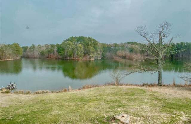 255 Starritt Lane Gallery 2