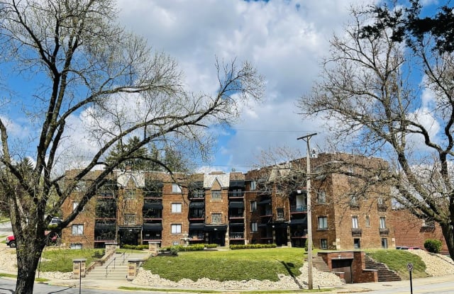 108 Newburn Dr Apt 7 - 108 Newburn Dr, Allegheny County, PA 15216