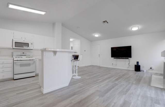 600 Devonhall Street #202, Las Vegas, NV 89145 Gallery 4