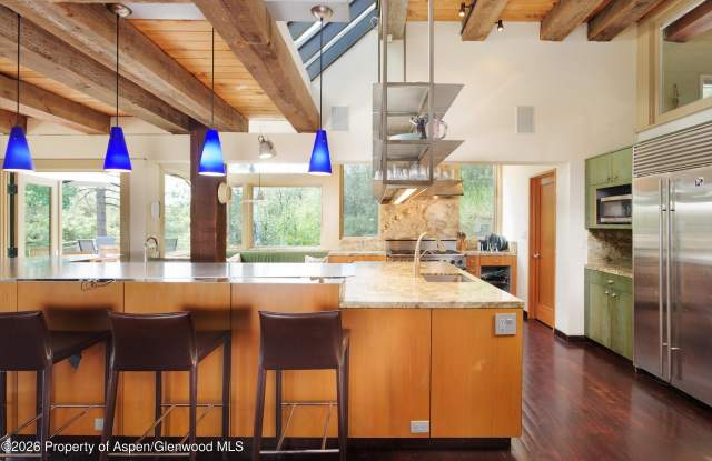 845 Aspen Oak Drive Gallery 4