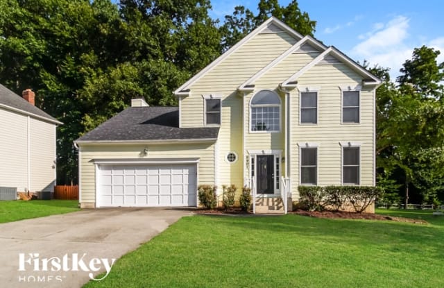 5901 Weston Drive - 5901 Weston Lane, Greensboro, NC 27407