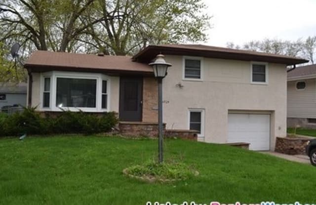 6924 Thomas Avenue S - 6924 Thomas Avenue South, Richfield, MN 55423