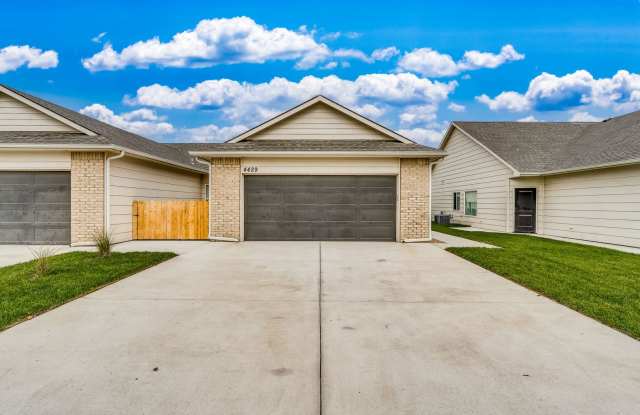 Auburn Villas - 4 Bedroom 2 Bathroom Maxine Floor Plan - Goddard Schools photos photos