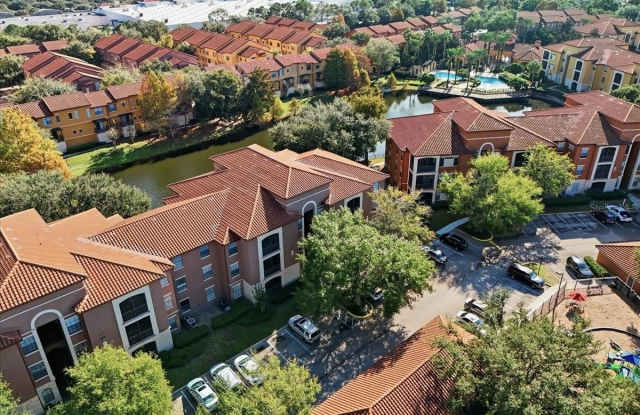 6141 METROWEST BOULEVARD photos photos