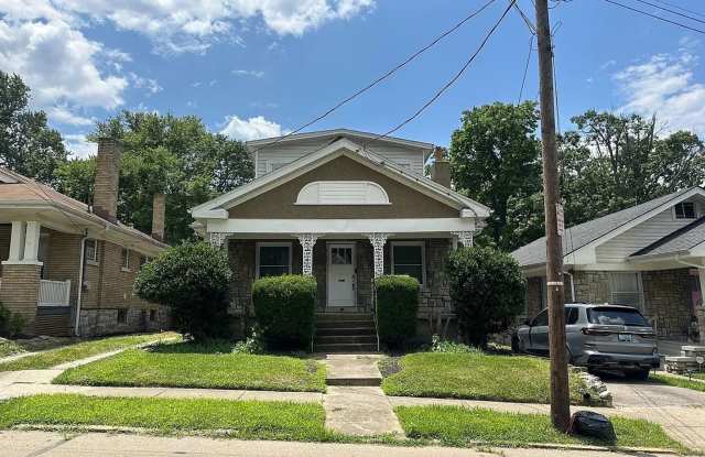 Now Leasing for August 2026 — 612 Columbia Avenue, Lexington KY photos photos