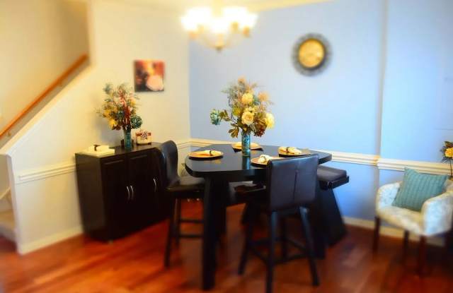 254 Hadley Commons Drive - 1 Gallery 4
