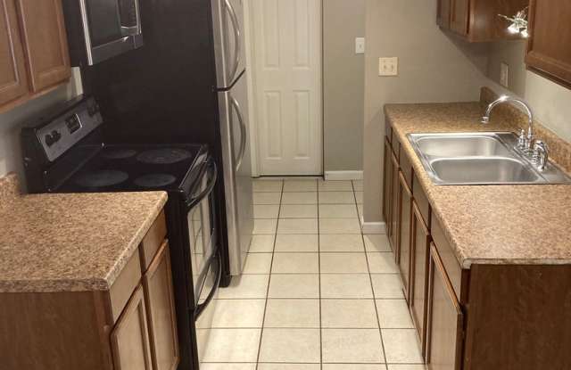 Kellar Commons photos photos
