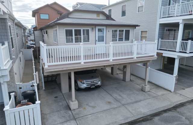 28 New Hampshire Street photos photos