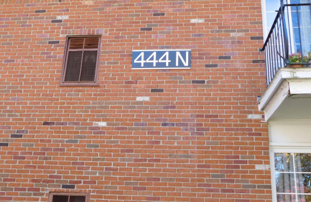 444 N FOX HILLS Drive N Gallery 2