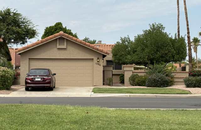 1396 N LOS ALTOS Drive photos photos